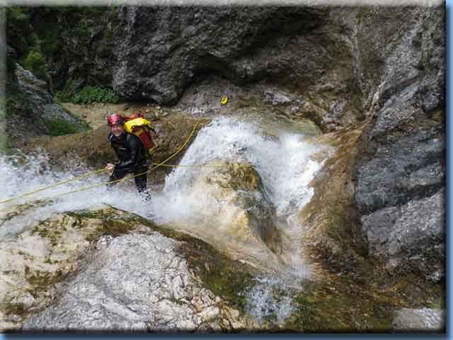 beautifull abseiling withthe right water level